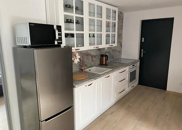 Mega Widok 2 שצ'קלארסקה פוראובה